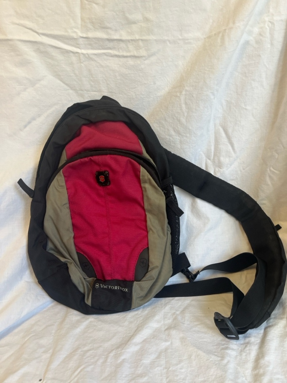 Vintage Victorinox Red and Gray Sling Backpack